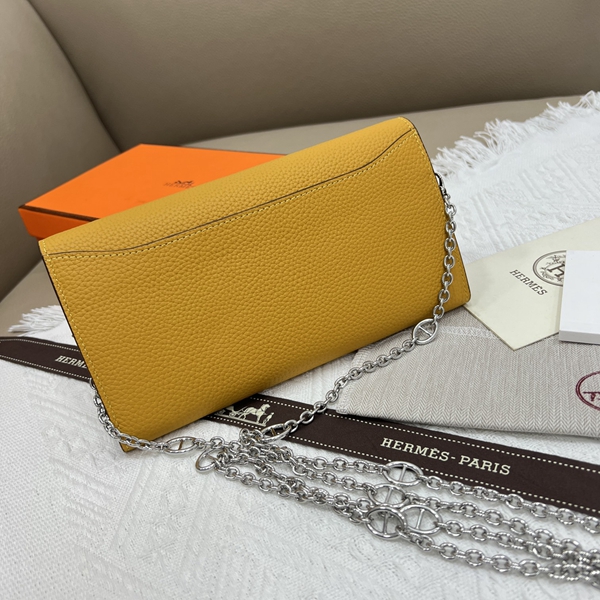 エルメス財布コピー背面デザイン